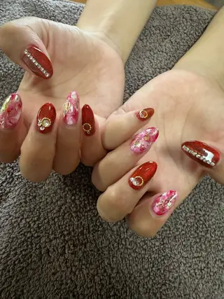 ネイル ★RISA★ 伊勢崎 【KARAT】のネイルデザイン