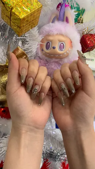 ネイル Meley MAYUのネイルデザイン