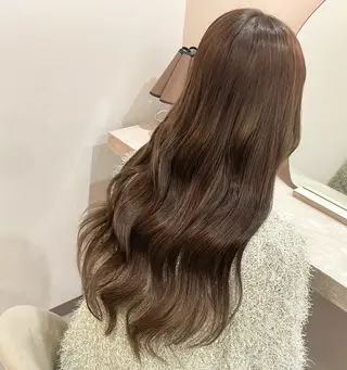 ロング Mila chihiroのヘアスタイル
