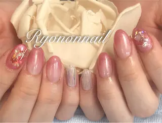 ネイル Ryononnail(リョノンネイル)所属・Ryononnail 上谷典子のネイルデザイン