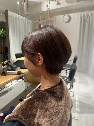 ショート ナミ🩶暗髪/暖色 ❤️/透明感/縮毛のヘアスタイル
