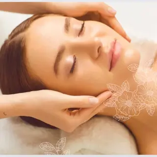 LONO  by a little所属・LONO byalittleのエステ・リラクイメージ