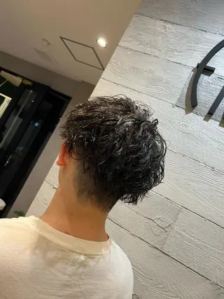 パーマ メンズ 池田 英俊のヘアスタイル