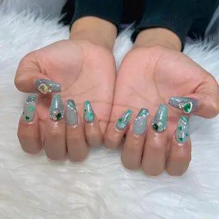 ネイル C ✨Mのネイルデザイン