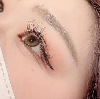 マツエク・マツパ DeuxAge所属・高田 奈於のマツエク・マツパデザイン