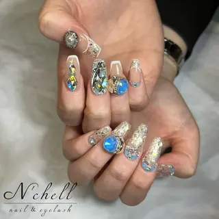 ネイル Nailist Aoiのネイルデザイン