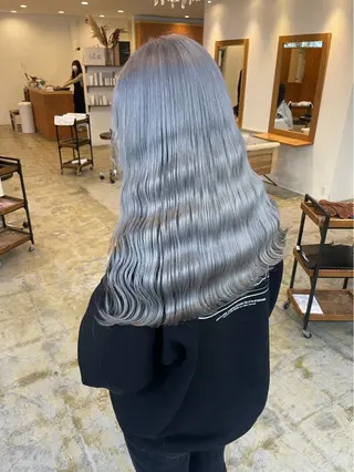 ロング miyu ハイトーンモデル募集のヘアスタイル