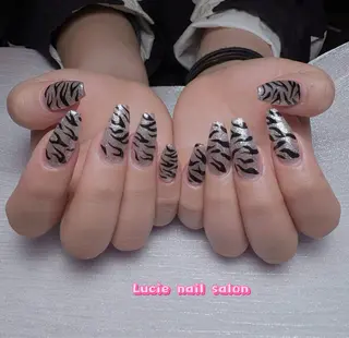 ネイル LUCIE NAIL SALON所属・LU CIEのネイルデザイン