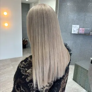 ロング RENO /櫻井 まおのヘアスタイル