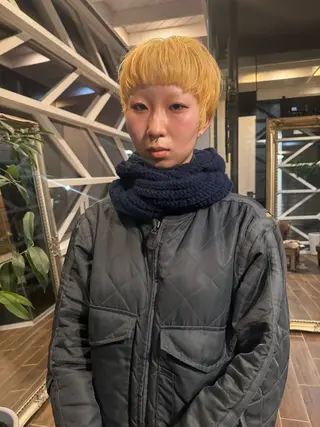 ショート カラー 村上 輝のヘアスタイル