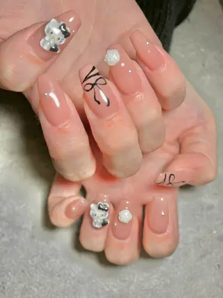 ネイル Liennail 持込デザインやり放題のネイルデザイン