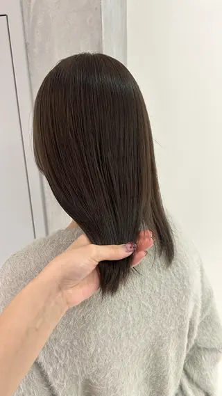 セミロング Ann/ベージュ /ミルクティーのヘアスタイル