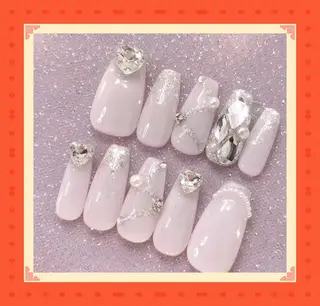 ネイル pink ladyサロン所属・べ にのネイルデザイン