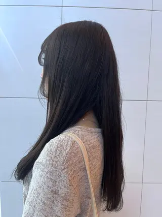 カラー 佐藤 志乃/艶カラーのヘアスタイル