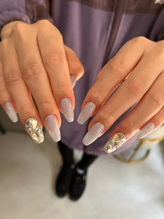 ネイル 西村 美咲のネイルデザイン