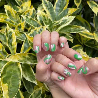 ネイル 鈴木 華乃のネイルデザイン