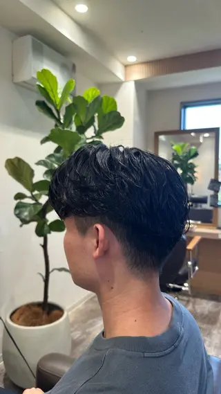 パーマ 【メンズパーマ】比嘉 啓人のヘアスタイル