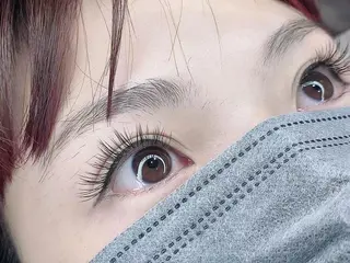 マツエク・マツパ リン リンのネイルデザイン