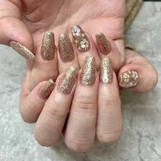 ネイル MAXKELLY AYAKAのネイルデザイン