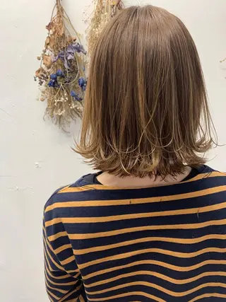 ミディアム カラー newi 京橋 【yuuki】のヘアスタイル