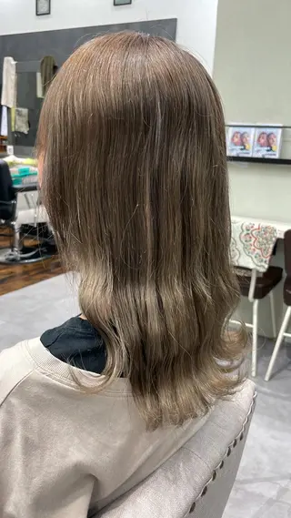 ミディアム カラー 星野 義樹のヘアスタイル