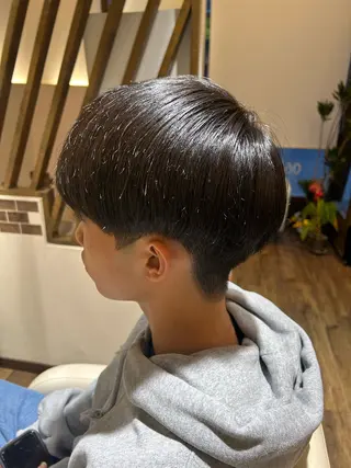 ショート メンズ Needs hair所属・東森 大河のヘアスタイル