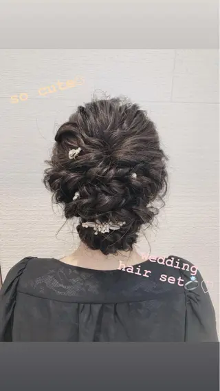 ロング ヘアアレンジ 赤阪 優奈のヘアスタイル