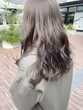 ロング カラー マエダ リョウのヘアスタイル