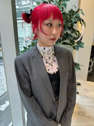 ミディアム カラー SALOWIN所属・ブリーチ✨ ボブ🪢レイヤーのヘアスタイル