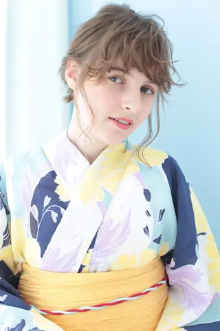ミディアム 小林 永佳のヘアスタイル