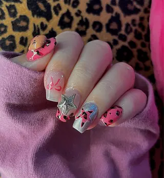 ネイル アユリ リリのネイルデザイン