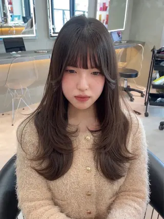 セミロング カラー 韓国ヘア/レイヤー Londエレンのヘアスタイル