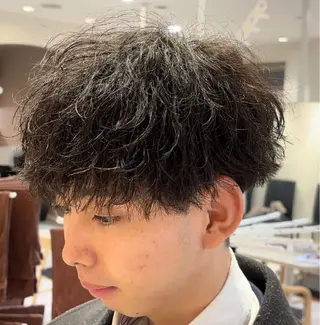 パーマ メンズ AI TOKYO　men's横浜所属・メンズパーマ美容師 りゅうせいのヘアスタイル