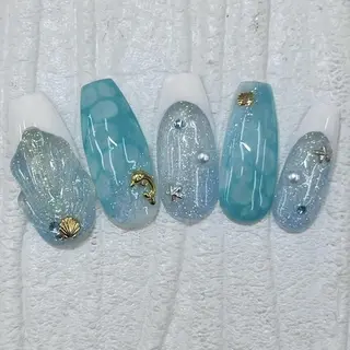 ネイル Nail salon Honey Beeのネイルデザイン