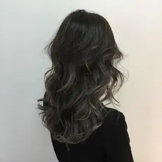 セミロング カラー 艶髪サラサラカラー 🌈前原健吾のヘアスタイル