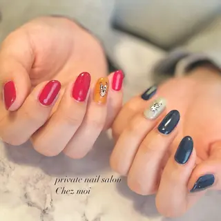 ネイル KOMINE TOMOKOのネイルデザイン