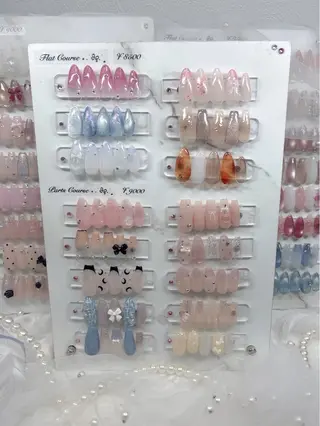 ネイル エルバイノリコ 嶋岡のネイルデザイン