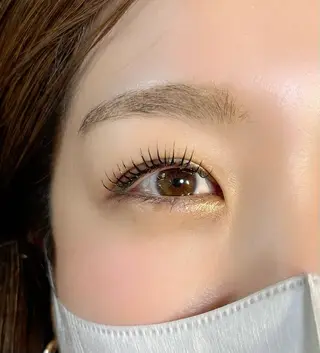 マツエク・マツパ 中村 えみこの眉毛・アイブロウイメージ