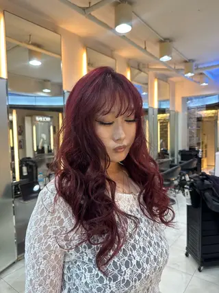 ロング カラー ジャンクロードビギン 下北沢店所属・RUNA/ バレイヤージュカラーのヘアスタイル