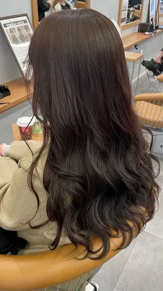 ロング 澤田 真凛のヘアスタイル