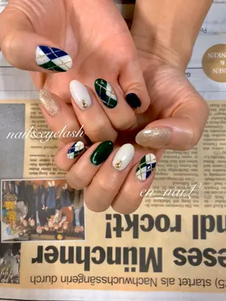 ミディアム ネイル ＥＮＮＡＩＬ野中本店所属・EN_NAIL 野中本店Ayakaのネイルデザイン