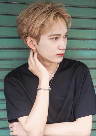 カラー メンズ ~ing所属・小川 麿右のヘアスタイル