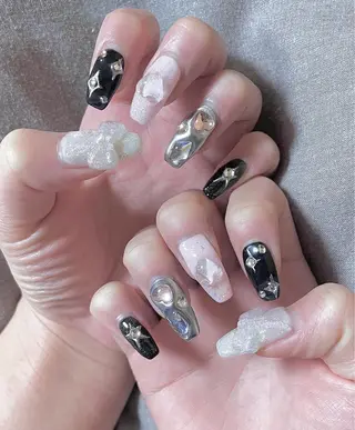 ネイル Rich  to 安城店所属・國廣 真哉のネイルデザイン