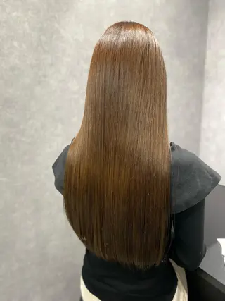 ロング 岩崎 恵実のヘアスタイル