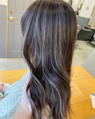 ロング カラー 🩷🍭中津・梅田 エリア🍬💜のヘアスタイル