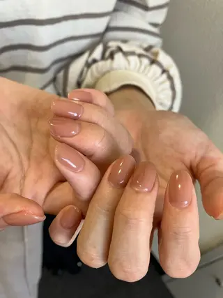 ネイル nail atelier hiton所属・nailist 朱音のネイルデザイン