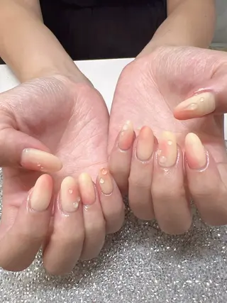 ネイル Guarendo錦糸町店所属・ガレンドウ 白澤 愛子のネイルデザイン