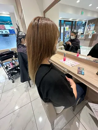 ロング カラー ‪❥ブリーチ💗 MIKUのヘアスタイル