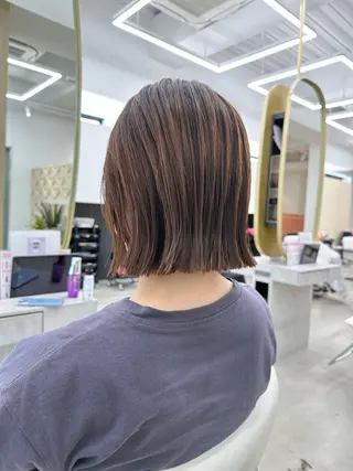 ミディアム MAEUL NAGOYA所属・レイヤーボブ/名駅/ くびれボブ/縮毛矯正のヘアスタイル