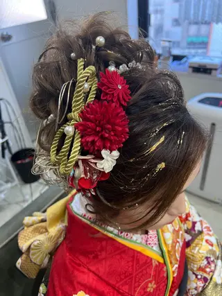 ロング ヘアアレンジ 山室 敬義のヘアスタイル